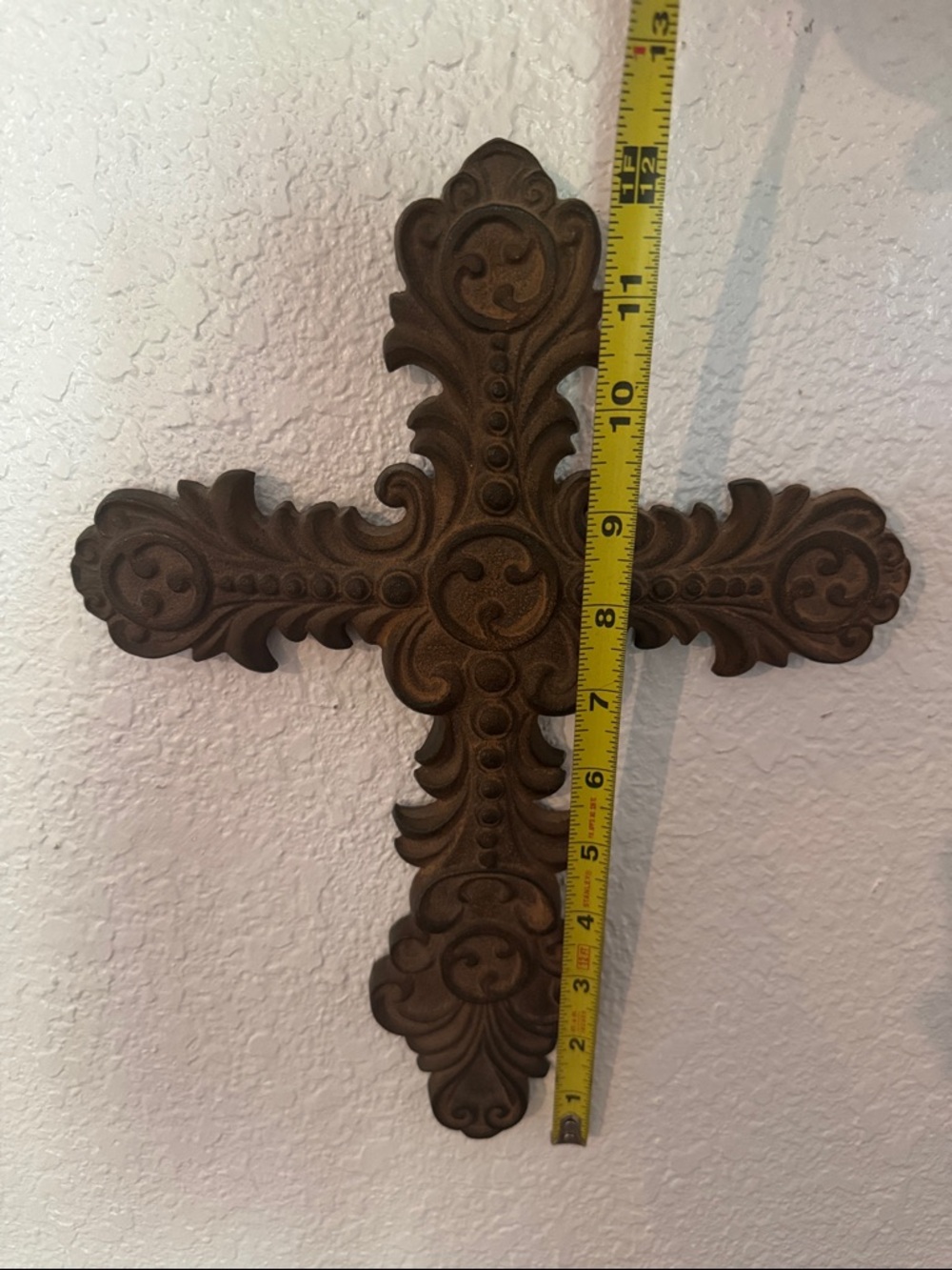 Iron Wall Cross - Classic Home Accent - Picture 4 of 5